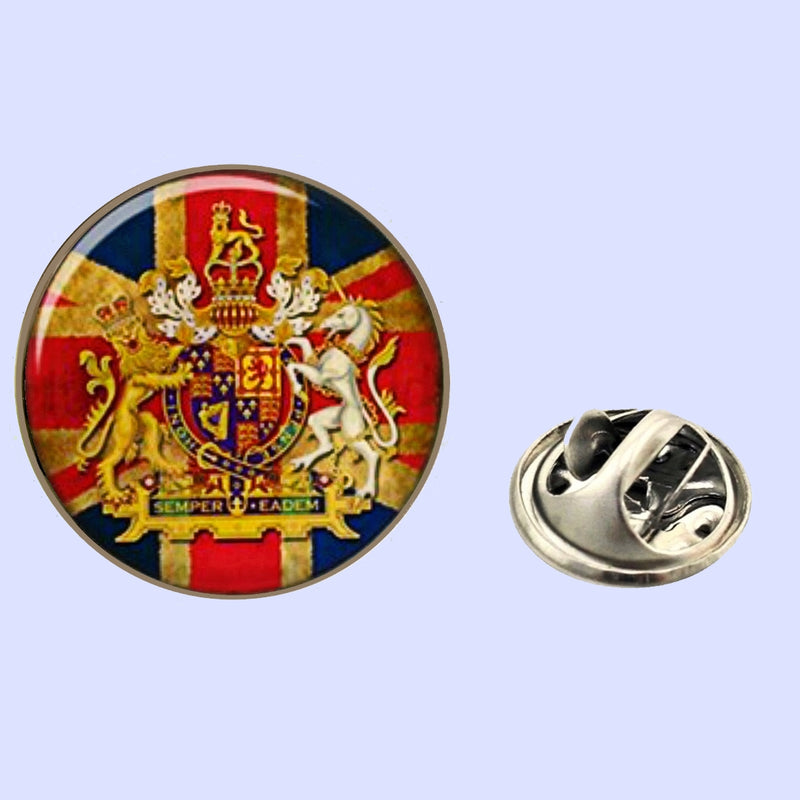 Bassin and Brown Vintage British Union Jack Flag Lapel Pins - Red, White, Blue and Gold