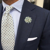 Bassin and Brown Spotted  Flower Jacket Lapel Pin - White and Black