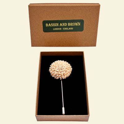 Bassin And Brown Chrysanthemum Flower Jacket Lapel Pin - Beige