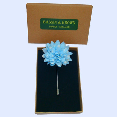 Bassin and Brown Spotted  Flower Jacket Lapel Pin - Blue and White