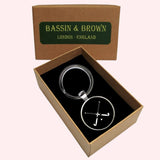 Bassin and Brown Crossed Hockey Sticks Keyring - Black and White
