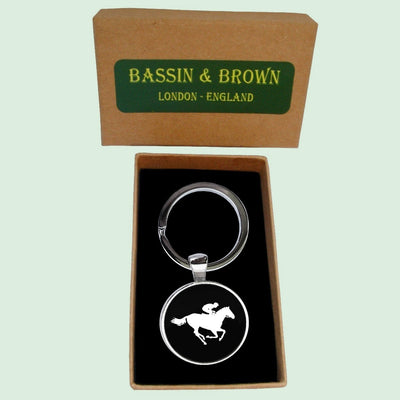 Bassin And Brown Horse Racing Keyring - Black and White
