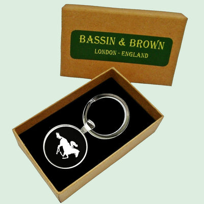 Bassin And Brown Horse Racing Keyring - Black and White