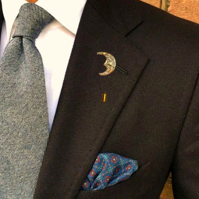 Bassin and Brown Crescent Moon Gold Lapel Pin